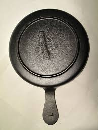 Antique No 7 Cast Iron Round Griddle Heat Ring Bottom Gate Cleaned Ready Display 29 99 Cast Iron Iron Cast Iron Cookware