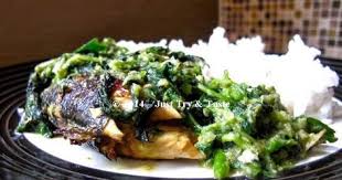 Tanpa menggunakan kecap sebagai olesan bakaran, bumbunya cukup dari racikan saus tiram selera dan minyak goreng. Sambal Seruit Dan Ikan Bakar A La Mas Moko Siapkan Nasi Segunung Untuk Menyantapnya Resep Masakan Ikan Bakar Masakan