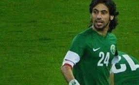 حسين عمر عبد الغني سليماني، هو لاعب كرة قدم سعودي سابق، ولد عام 21 يناير 1977 في مدينة جدة، يلعب كظهير ومحور دفاعي ووسط أيسر، لعب مُعظم مسيرته في الدوري السعودي مع النادي الأهلي ونادي النصر. Ø­Ø³ÙŠÙ† Ø¹Ø¨Ø¯ Ø§Ù„ØºÙ†ÙŠ ÙŠ Ø¨Ù„Øº Ø¥Ø¯Ø§Ø±Ø© Ø§Ù„Ø£Ù‡Ù„ÙŠ Ø¨Ù‚Ø±Ø§Ø±Ù‡ Ø§Ù„Ù†Ù‡Ø§Ø¦ÙŠ Ø¨Ø®ØµÙˆØµ Ø§Ù„Ø§Ø¹ØªØ²Ø§Ù„ Polo Ralph Lauren Mens Tops Mens Polo