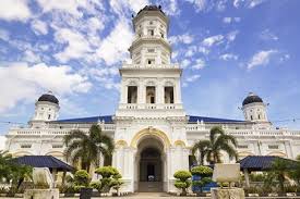Masjid negeri sultan ahmad 1. 8 Masjid Di Malaysia Ini Punya Arsitektur Yang Unik Dan Indah