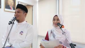 Kerana pulut santan binasa, kerana mulut badan binasa. Kerana Pulut Santan Binasa Youtube