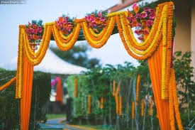 Marigold Wedding Ideas Brides Essentials17 Jpg 616 411 Marigold Wedding Decoration Indian Wedding Flowers Flower Decorations