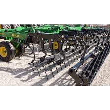 John Deere 2210 Level-Lift 23.6ft Field Cultivator