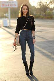 Crop Top And High Waist Jeans Fashion Crop Top Outfits Top Outfits Wear Crop Top