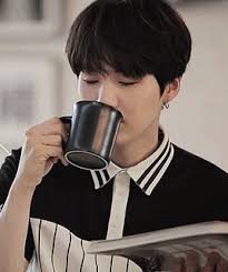 So My Dear Just Stay In Your Bubble Fanfic Fanfic Amreading Books Wattpad Bts Suga Min Yoongi Bts Yoongi
