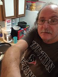 Sunshine RV Park Church potluck dinner event