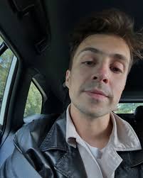 James Walker (@jameswalkerofficial) • Instagram photos and videos