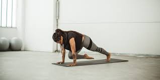 These muscles include the transversus abdominis, rectus abdominis, external obliques, the internal obliques and the latissimus dorsi. How To Do The Spiderman Plank Technique Benefits Openfit