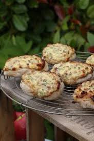 Hessen Buffet Snacks Hessisch Schmandflecken Hessische Rezepte Hessische Kuche Lebensmittel Essen