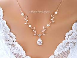 Collar De La Boda Y Novia Vine Collar Rosa Oro Joyeria Blanca Etsy Wedding Necklace Rose Gold Jewelry Pearl Necklace Wedding