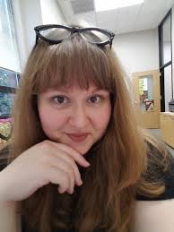 Angela Sutton Headshot