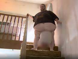 You enter the keep of the Grand Duke looking to steal his succulent hentai  stash but are caught as his eminence blocks the stairway with his girth.  How do you proceed? :