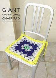 Pulling on the bottom, tighten it enough so that you don't end up with stretched fabric and. Ravelry Giant Granny Square Chair Pad Pattern By Sara Rivka Dahan Crochet Rug Patterns Granny Square Crochet Granny Square