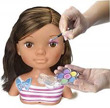 Bambola Nancy Famosa: Prezzo e Migliori Modelli