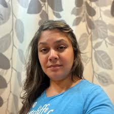 Happy new year, everyone...and help! I have been following the group,  hoping to see the answers to my questions. I haven't seen those answers. I  have hatched several times, always standard size