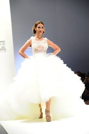 Dsds jury mitglied, fernsehmoderatorin und model nazan eckes packt über ihre erfahrung und erlebnisse bei dsds aus, mit. Sila Das Brautkleid Steht Dir Gut B Z Berlin