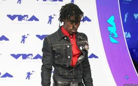 Lil uzi, whose real name is symere woods, took to social media on friday to slam anyone hating on his new body addition. Lil Uzi Vert Claims He Could Die After Sharing Bleeding Pic Due To His Forehead Diamond