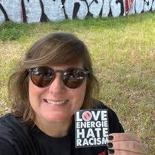 Barbara Domke ❤️🖤 🎗️