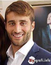 Anvers, belçika) belçika'da yetişmiş türk futbolcudur. Alpaslan Ozturk Biyografi Info