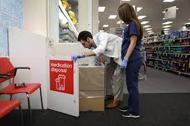 Pharmacy Chains Cvs Walmart And Walgreens Face Reckoning In Opioid Trial Npr