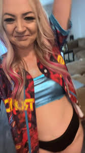 Nicki✨ (@nicknack013)