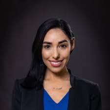 Laina Jones's Instagram, Twitter & Facebook