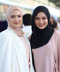 Noor neelofa mohd noor / noor nabila mohd noor producer. Throwback Withloveleena Neelofa Hijabstylebook Hijab Fashion Hijab Beautiful Hijab