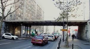 The place de clichy, also known as place clichy, is situated in the northwestern quadrant of paris. Eisenbahnuberfuhrung Avenue De Clichy Paris 17 Structurae