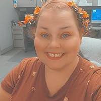 Lindsay Ely's Instagram, Twitter & Facebook