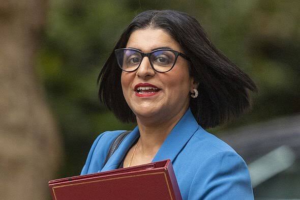 Labour in fresh migrant chaos as Cabinet splits erupt sparking civil war fears | Politics | News | Express.co.uk