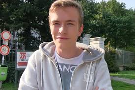 18 year old masked teen masturbates to orgasm. Czech Hunter 158 Young Boy Fucked Naked Men Pics Vids