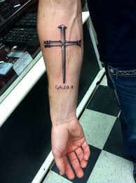Tatuajes De Cruces Disenos Y Significados Geniales De todos los tatuajes con motivos religiosos , los de jesús tal vez sean los más populares. tatuajes de cruces disenos y