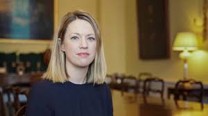 Leana zaoui toute nue Elle a grandi à Paris jusquà ses 7