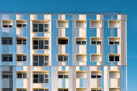 Le Maitre D Ouvrage L Avesnoise Et Le Cabinet D Architecture Simon Architecture 59 Ont Choisi La Solution Ite Cabinet D Architecture Architecture Immeuble