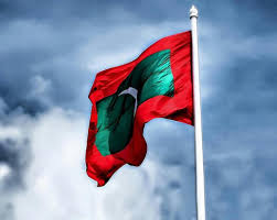 The red color in the outermost rectangle represents the boldness of the nation's heroes, in the past, future and present, who were not (and will bot be) hesitant to sacrifice up to his very last drop of blood defending their nation. Maldives Flag Wallpapers Wallpaper Cave