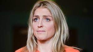 Let's wish her the best of luck in her upcoming cross country relay! Dopingsperre Wegen Lippencreme Skilanglauferin Therese Johaug Droht Suspendierung Sport Tagesspiegel