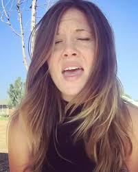 AYY. doin' some singin' for ya 🎶