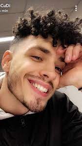 Check This Out Tapermenshairstyles Cabelo De Rapaz Cabelo Cacheado Masculino Barba E Cabelo