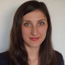 Sarah Geiger's Instagram, Twitter & Facebook