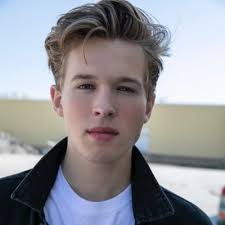 Landon Watson (@lawatson647)