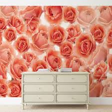 Puoi scegliere la carta da parati rose tra gli oltre 30 modelli che ti mostriamo qui: Carta Da Parati Rose Rosse Fiori Europosters It
