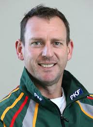 Australian news: Bowling coach bolter Allister de Winter 'a practical kind  of guy'