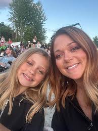 Intimate concert at the barn