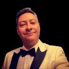 Marian Singh's Instagram, Twitter & Facebook