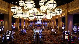 However as there are so many online casinos around, any newcomer like you will need help finding. Casino Slots Baccarat And Craps Hollywood Casino At Kansas Speedway