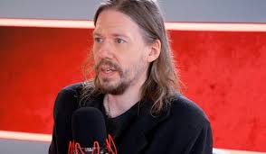 TOBIAS FORGE Addresses GHOST's Phone Ban At Their Gigs: "Am I Wrong? Am I  Right? I Don't Know"