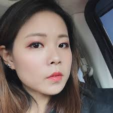 笠谷精肉店-  西班牙伊比利豬松坂火鍋肉片地表最強!!!!!!誰會把松阪切成火鍋，就是在下本人，我不怕麻煩但是要讓大家吃到最好吃的口感，你們想~原本松阪就非常好吃