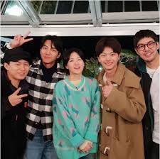 Aug 10, 2021 · 그런데 해당 방영분 녹화 목격담은 5월 31일에 떴었다. ì´ì˜ì•  ì§'ì‚¬ë¶€ì¼ì²´ ì¶œì—°ì§„ê³¼ ë‹¨ì²´ì‚¬ì§„ ì°°ì¹µ ì´íˆ¬ë°ì´