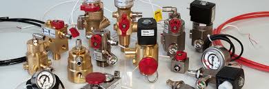 انظمه الإطفاء Fire Protection System نظام الإطفاء التلقائي بالغازات Gases Fire Fighting نظام الإطفاء بخرطوم الاستشعار Fire Trace نظام Personalized Items Items