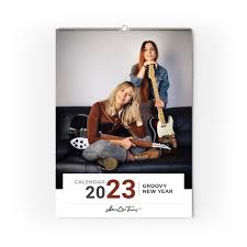 MLT Wall Calendar 2023 – MonaLisa Twins